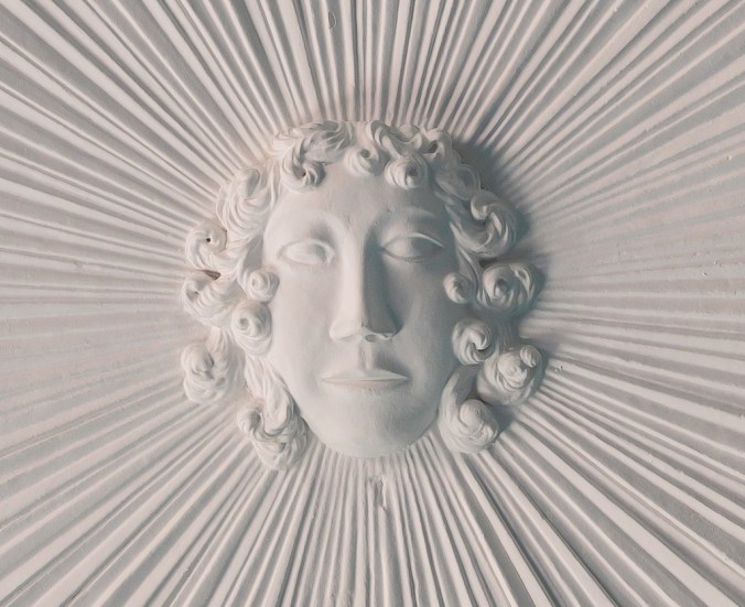 apollo-on-chamber-ceiling