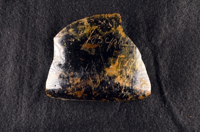 joseph-bottle-fragment