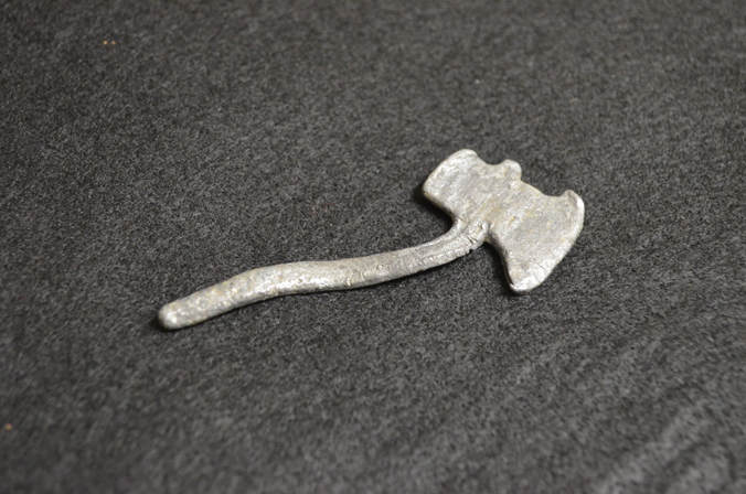 Lead Hatchet - Mold Side